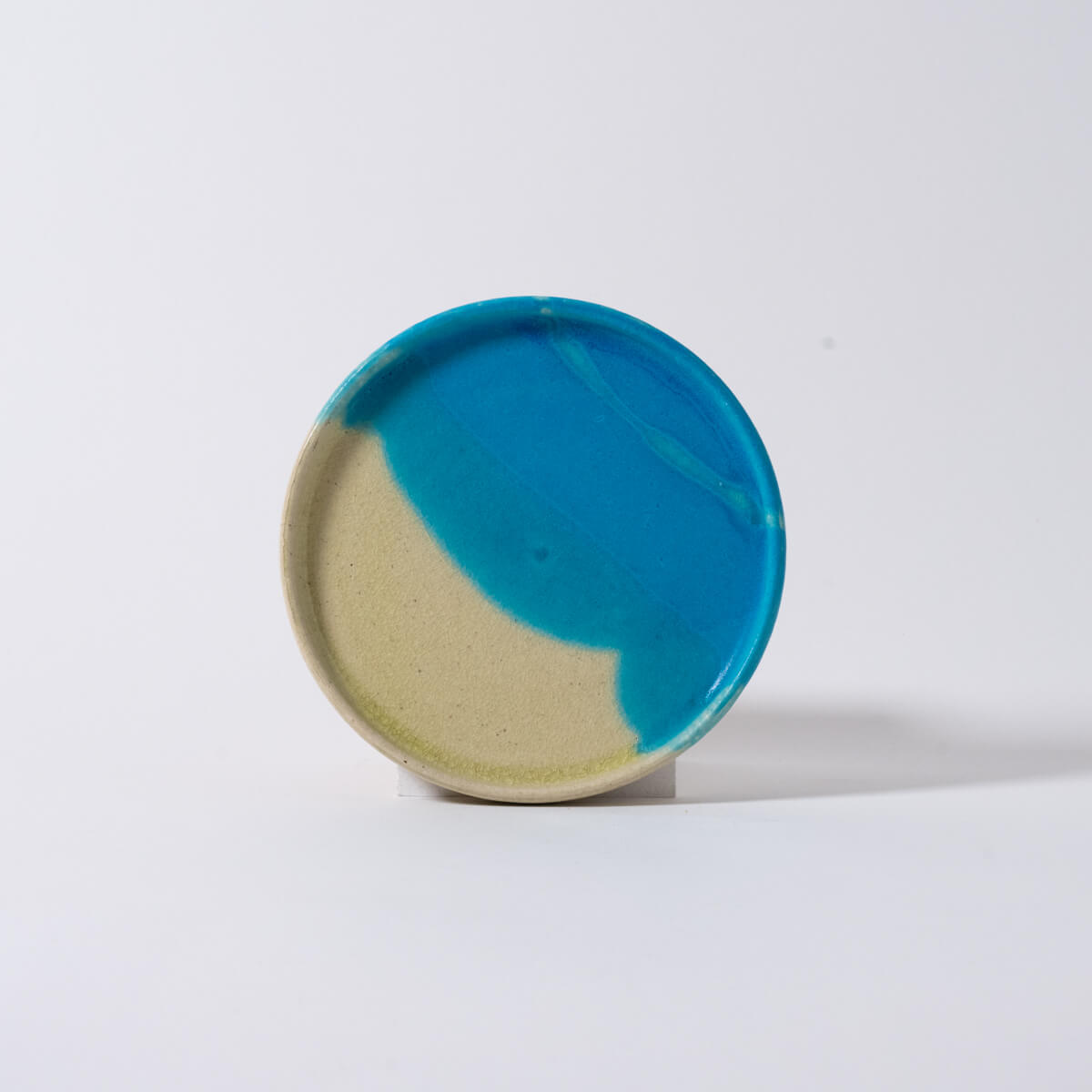 運命の1枚 切立皿 φ15.5cm A_青×淡緑｜信楽イマジン Imagine