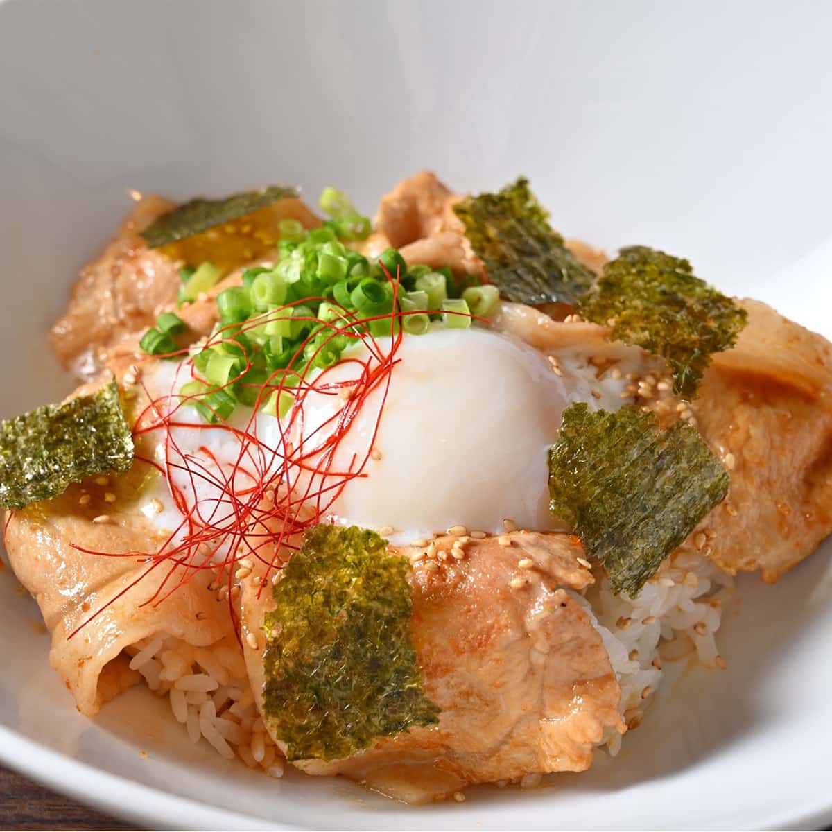 【想いを贈る春ギフト】焼くだけで本場北海道の味　ひこま豚丼セット | ヴィラ・コンコルディアセレクト