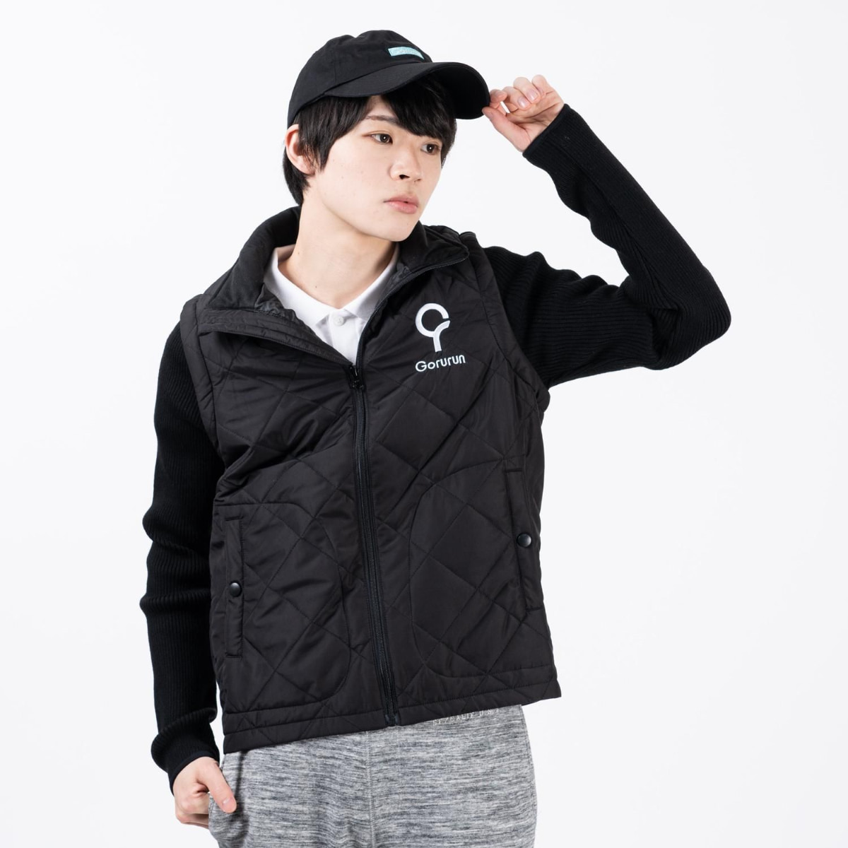 〈4月中旬以降発送〉Gorurun 切替しニットスリーブキルティングベスト（ユニセックス）ブラック（S / M / Lサイズ）｜Gorurun × HESTA LIFE