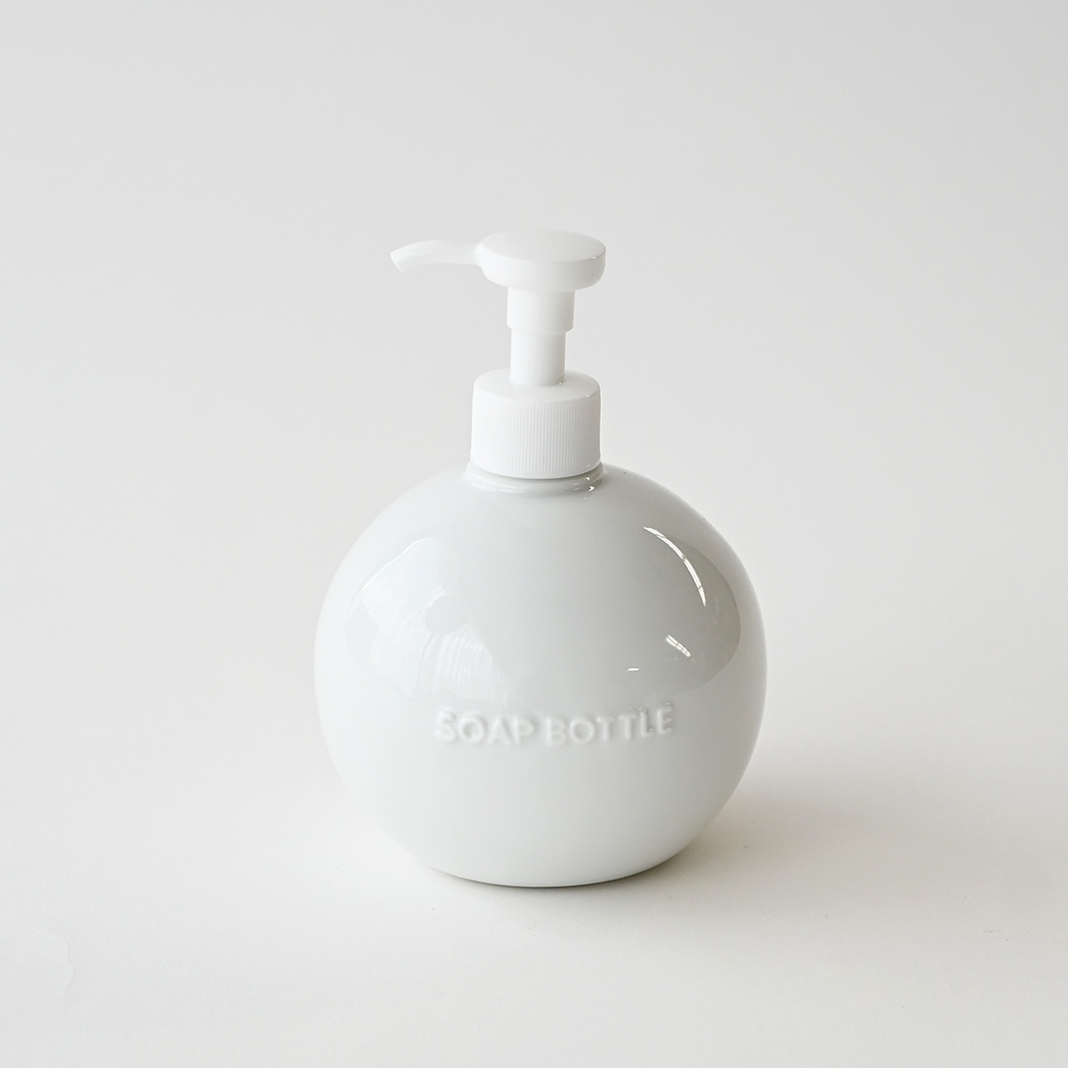 【SALIU】グローブ ソープボトル 350ml / 液体せっけん用（ホワイト）