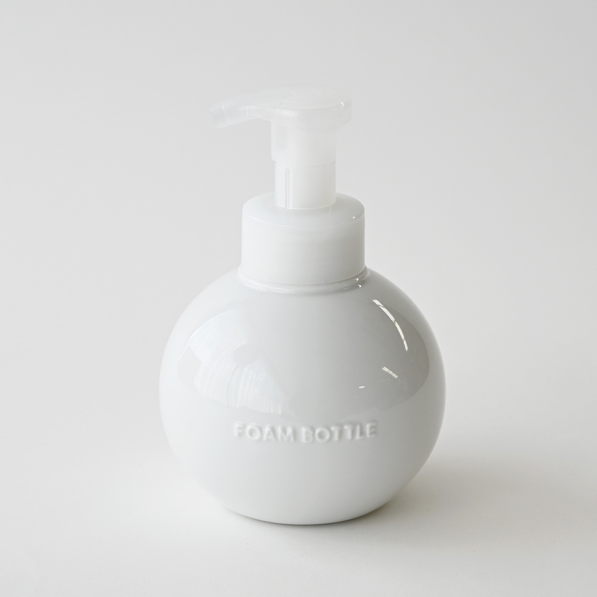【SALIU】グローブ フォームボトル 450ml / 泡タイプ（ホワイト）
