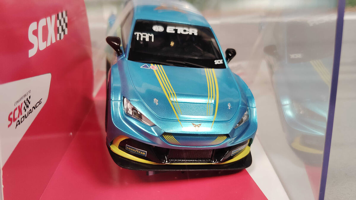 1/32スロットカー Cupra E-Racer #27 FIA eTouring Car World Cup Champion