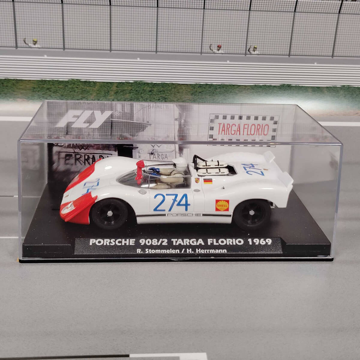 1/32スロットカー A2027 Porsche 908/2 #274/Stommelen & Herrmann. Targa Florio 1969