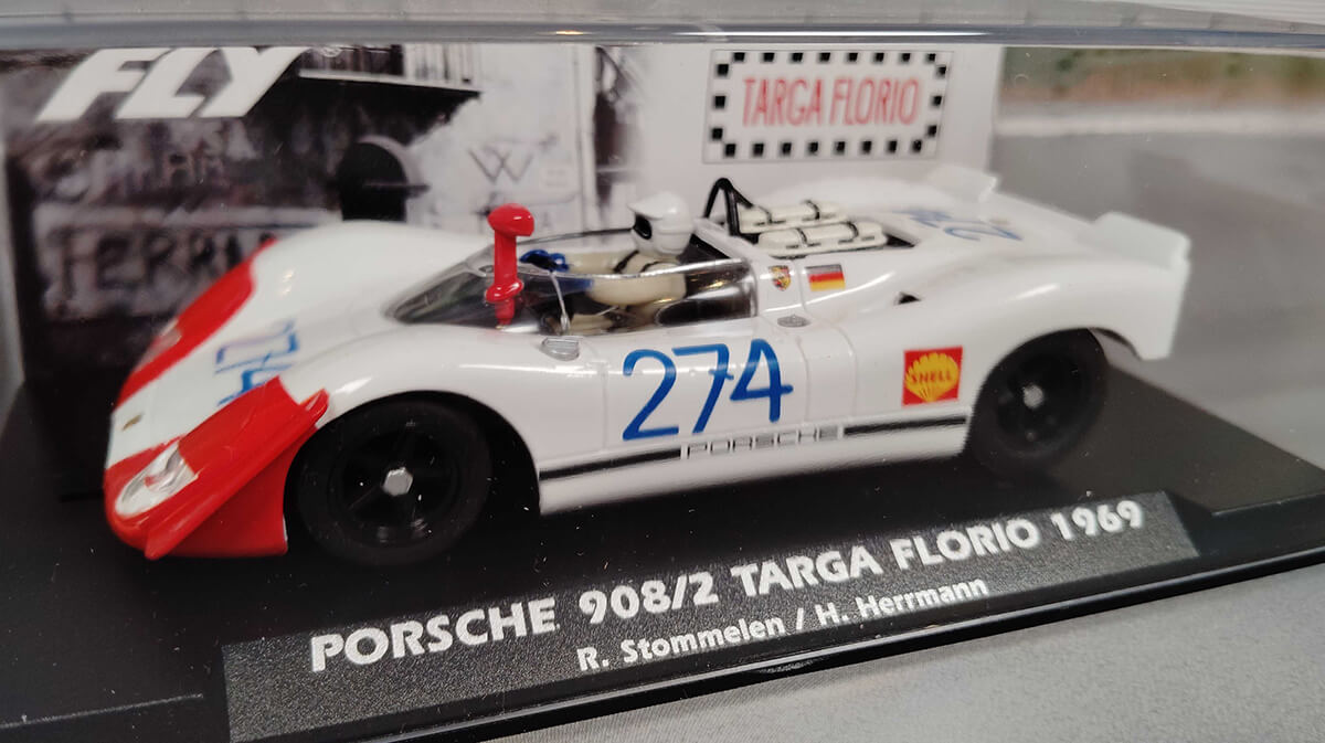1/32スロットカー A2027 Porsche 908/2 #274/Stommelen & Herrmann. Targa Florio 1969