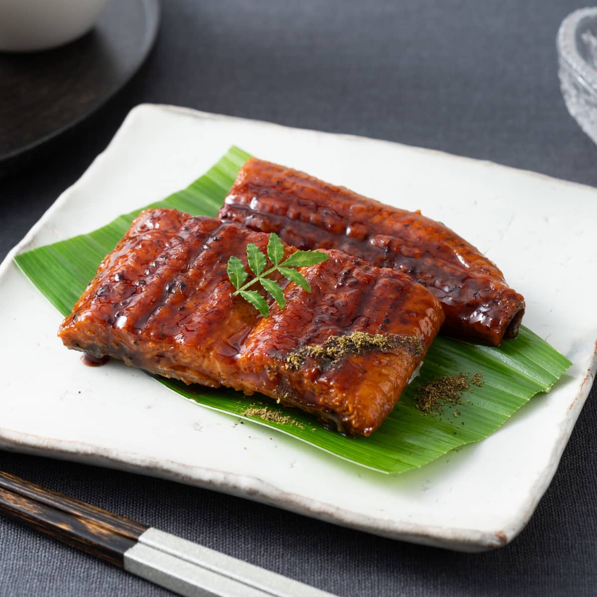 京料理六盛】 京都老舗名店の味 国産うなぎ蒲焼セット | HESTA