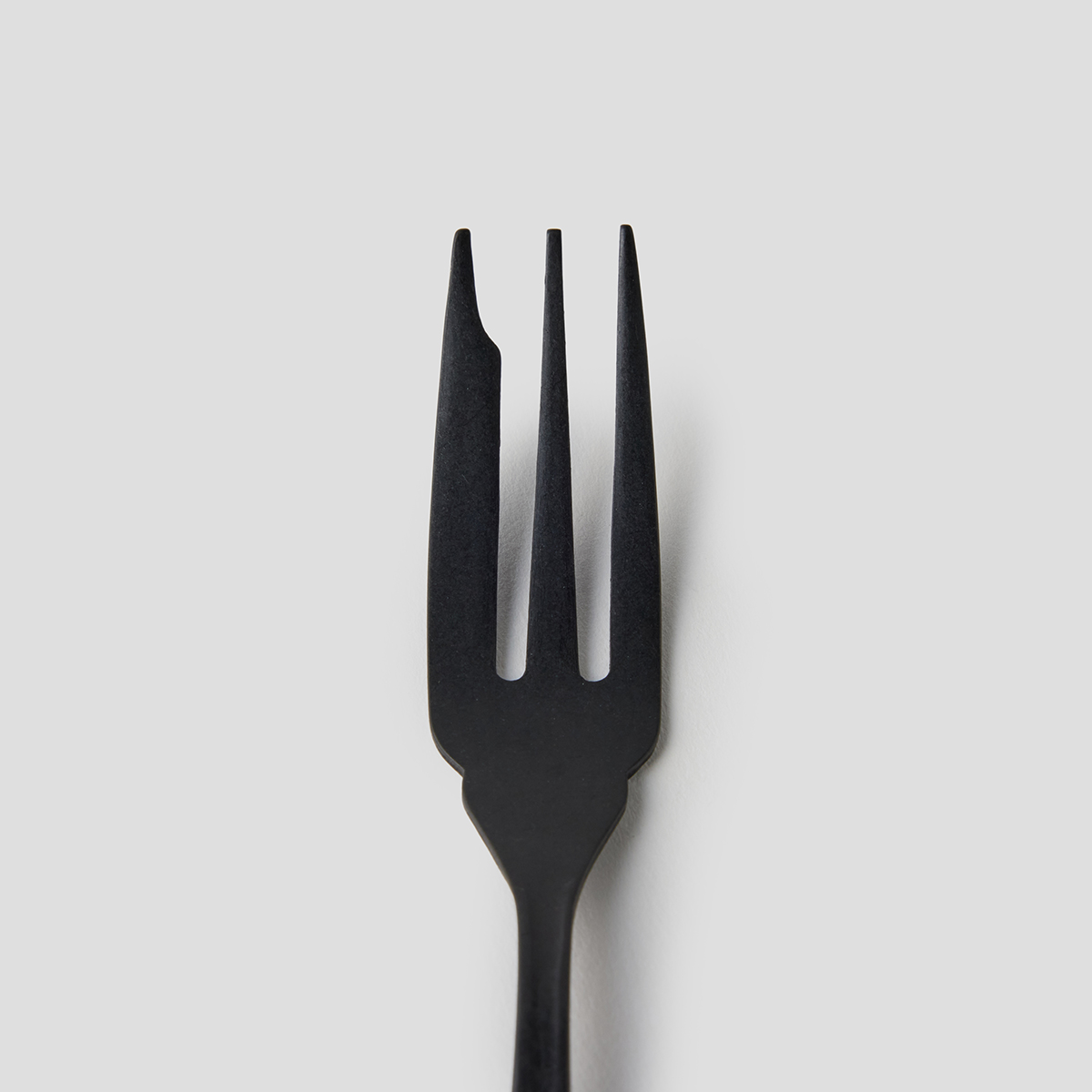 kuro_trimming_cakefork_02