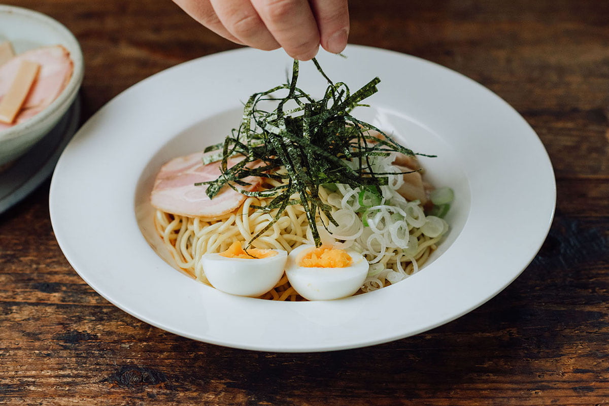 油そば専門店「はてな」醤油味 (5食分) | OMUSUbeeライフスタイルストア