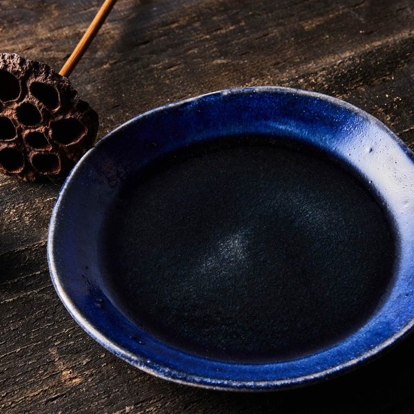 【信楽焼の新しい魅力『信楽四季彩陶』のうつわ】一つひとつ表情が異なる個性豊かな器たちをご堪能ください