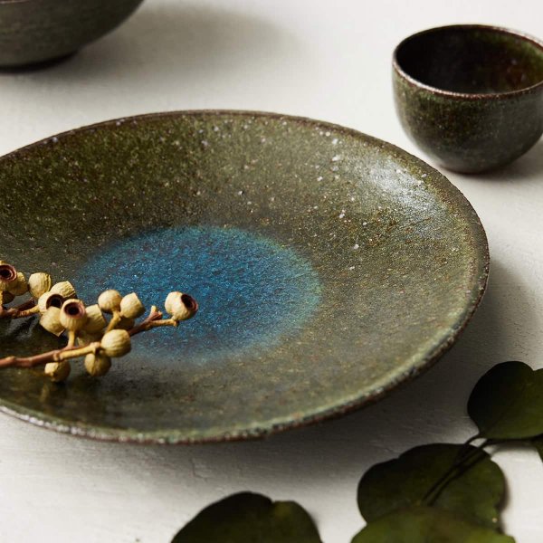 【信楽焼の新しい魅力『信楽四季彩陶』のうつわ】一つひとつ表情が異なる個性豊かな器たちをご堪能ください