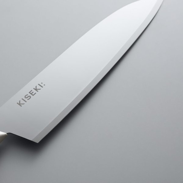 し*ん様 KISEKI 三徳包丁 木製ハンドル　ヤマザクラ toishiset_santoku_yamazakura.