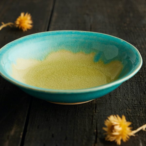 【信楽焼の新しい魅力『信楽四季彩陶』のうつわ】一つひとつ表情が異なる個性豊かな器たちをご堪能ください