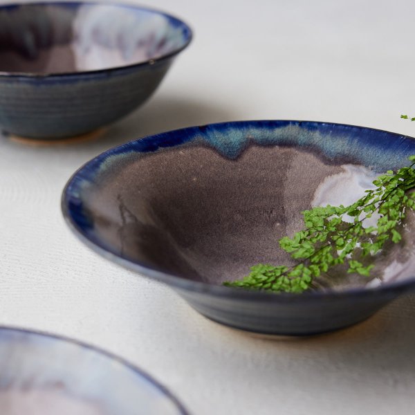 【信楽焼の新しい魅力『信楽四季彩陶』のうつわ】一つひとつ表情が異なる個性豊かな器たちをご堪能ください