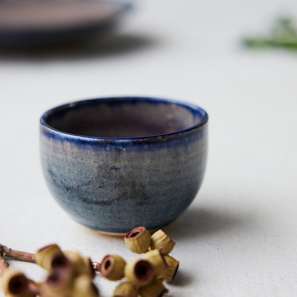 【信楽焼の新しい魅力『信楽四季彩陶』のうつわ】一つひとつ表情が異なる個性豊かな器たちをご堪能ください