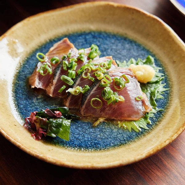 【信楽焼の新しい魅力『信楽四季彩陶』のうつわ】一つひとつ表情が異なる個性豊かな器たちをご堪能ください