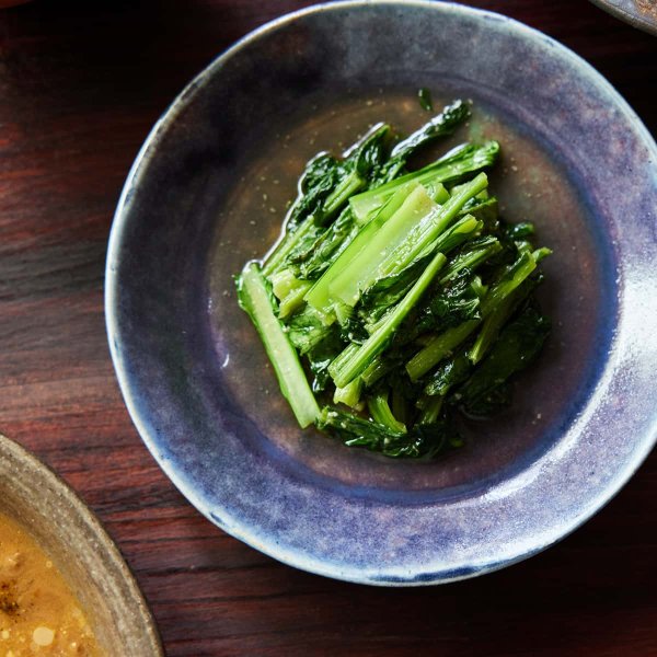 【信楽焼の新しい魅力『信楽四季彩陶』のうつわ】一つひとつ表情が異なる個性豊かな器たちをご堪能ください