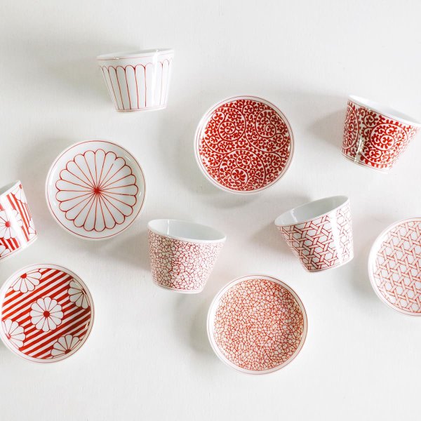 波佐見焼】 BARBAR 蕎麦猪口大事典 和文/赤 そばちょこ 菊弁文 | HESTA